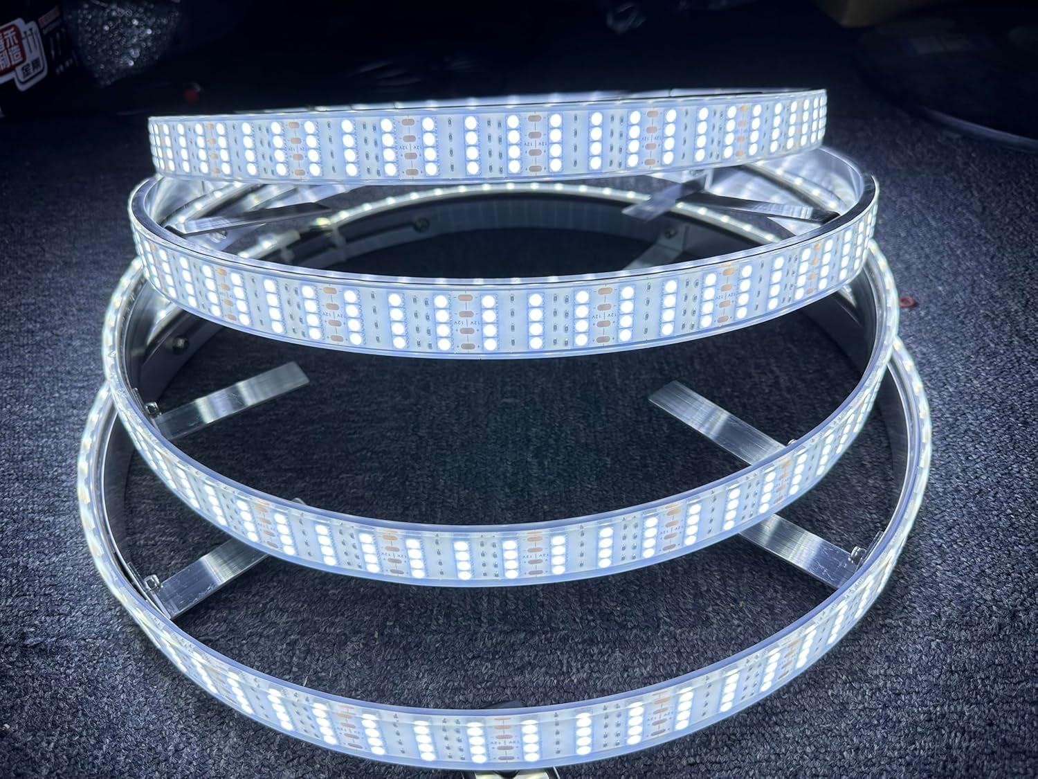 15.5" Quad Row Pure White Rim Lights Flashing/Breathe LED Illuminated Wheel Ring Light High Intensity Cold White Tire Light for Car Truck Vehical Switch/Remote Ctrl(15.5'')